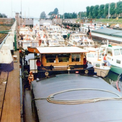 img090.jpg (265.45 Kio) Vu 4982 fois img090.jpg