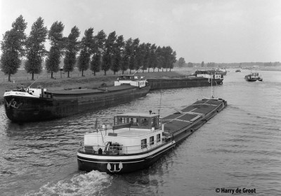 Trijntje V 02307710 (1).jpg (127.42 Kio) Vu 1816 fois Trijntje V 02307710 (1).jpg