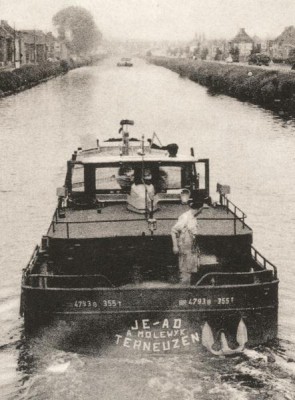 Mariakerke bij Gent - Zicht op Brugse Vaart (2) (red) (2).jpg