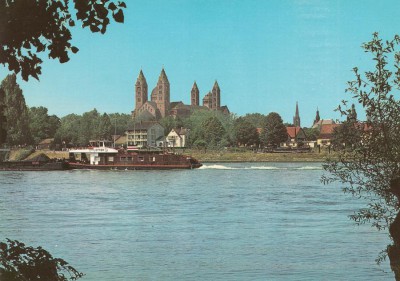 Speyer - Blick über den Rhein (1) (red).jpg (109.43 Kio) Vu 1535 fois Speyer - Blick über den Rhein (1) (red).jpg