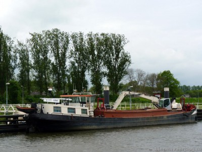 lenaa111052012.jpg