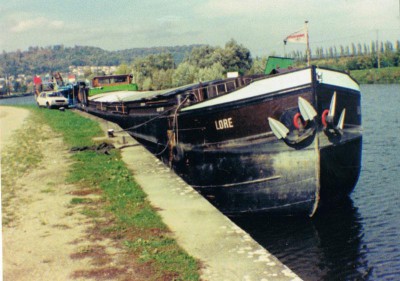 LORE 04 (red).jpg (73.09 Kio) Vu 5522 fois LORE 04 (red).jpg