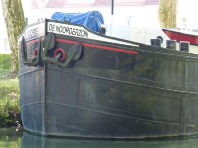 de noorderzon (2).JPG (77.49 Kio) Vu 3648 fois de noorderzon (2).JPG