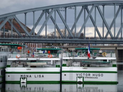 mona lisa.JPG (112.65 Kio) Vu 1026 fois mona lisa.JPG