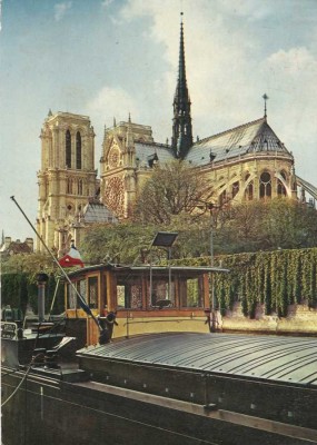 Paris - Notre-Dame - ARCOLE (1) (red).jpg