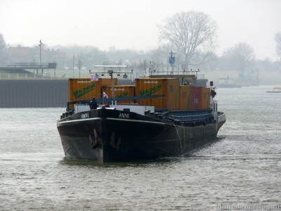 anne109042013.jpg