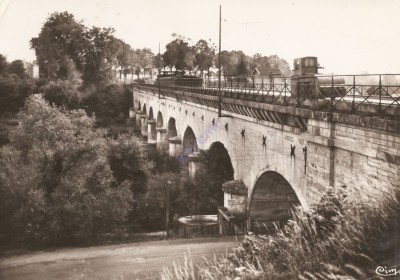 Sorcy-Gare (Meuse) - Pont Mazagran (2) (red).jpg