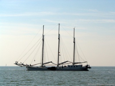 003elizabethstavoren080.jpg (65.68 Kio) Vu 3359 fois 003elizabethstavoren080.jpg