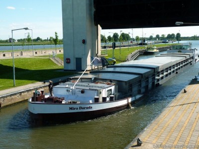 mira-daruda-3-02-06-2013.jpg (108.76 Kio) Vu 1428 fois mira-daruda-3-02-06-2013.jpg