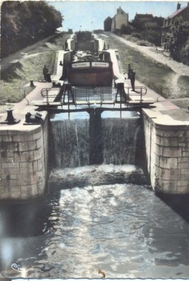 Arques ...Guyenne TANKERS (Copier) (Copier).jpg (109.5 Kio) Vu 924 fois Arques ...Guyenne TANKERS (Copier) (Copier).jpg