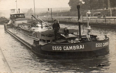 esso cambrai@turquet.JPG (324.4 Kio) Vu 2859 fois esso cambrai@turquet.JPG