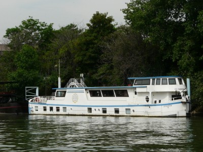 les tournesols-ba.JPG (482.21 Kio) Vu 3044 fois les tournesols-ba.JPG