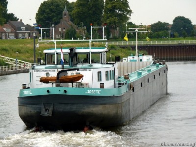 josette-4-12-07-2013.jpg (190.67 Kio) Vu 1756 fois josette-4-12-07-2013.jpg