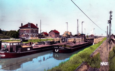 CASABLANCA.jpg (547.7 Kio) Vu 3647 fois CASABLANCA.jpg