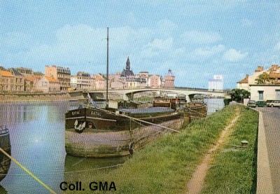 corbeil-kayak-CPr-raymon-40000.JPG (163.32 Kio) Vu 3856 fois corbeil-kayak-CPr-raymon-40000.JPG