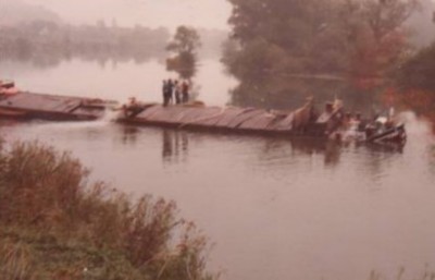 le patrice coulé sur le doubs [].jpg