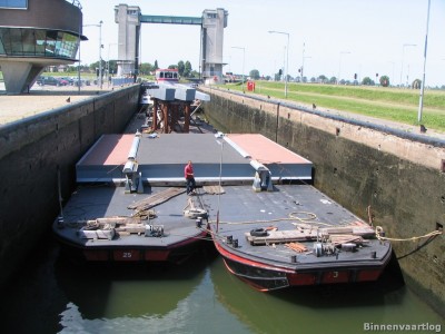 chelsea-b-1-15-07-2009.jpg (208.31 Kio) Vu 2812 fois chelsea-b-1-15-07-2009.jpg