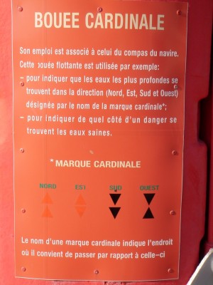 bouee cardinale 2.JPG (136.93 Kio) Vu 1809 fois bouee cardinale 2.JPG