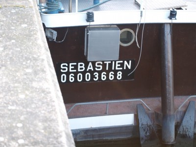 PA291944 (Copier).JPG
