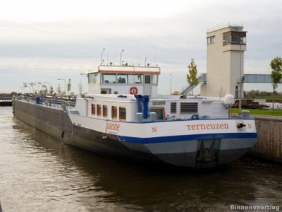 sanne-6-11-11-2013.jpg