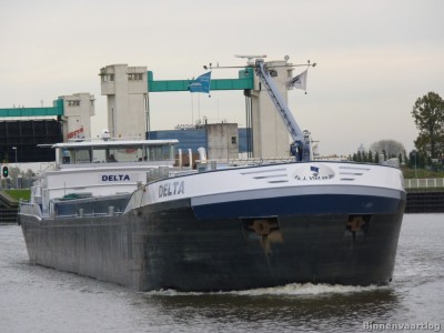 delta-1-11-11-2013.jpg (154.29 Kio) Vu 1127 fois delta-1-11-11-2013.jpg