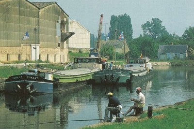 TORA.ZO et REMACUM sur les bords de la Sambre (Copier).jpg