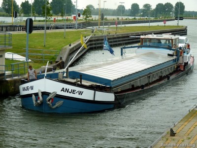 Anje-w-1-07-08-2013.jpg