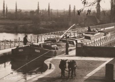 Digoin (Saône-et-Loire) - Pont aqueduc sur la Loire (2) (Copier).jpg (73.53 Kio) Vu 1825 fois Digoin (Saône-et-Loire) - Pont aqueduc sur la Loire (2) (Copier).jpg
