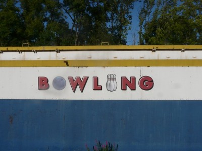 ajjy 3-bowling.JPG (302.32 Kio) Vu 3389 fois ajjy 3-bowling.JPG