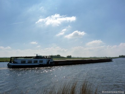 johanna-3-21-05-2010-aldhof.jpg (137.16 Kio) Vu 4316 fois johanna-3-21-05-2010-aldhof.jpg