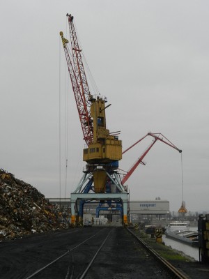 Budapest port (5).JPG (277.15 Kio) Vu 2326 fois Budapest port (5).JPG