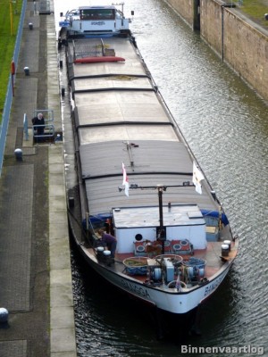 Bangga-4-13-01-2014.jpg (148.62 Kio) Vu 5903 fois Bangga-4-13-01-2014.jpg