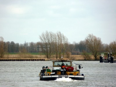 Annabelle-10-09-2014.jpg (167.52 Kio) Vu 1624 fois Annabelle-10-09-2014.jpg