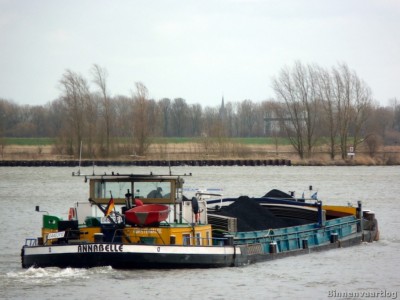 Annabelle-7-09-2014.jpg (156.27 Kio) Vu 1624 fois Annabelle-7-09-2014.jpg