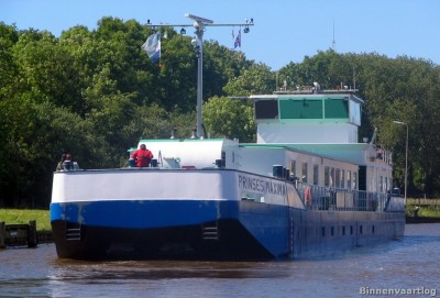 prinses-maxima-2-29-05-2009.jpg (194.82 Kio) Vu 1952 fois prinses-maxima-2-29-05-2009.jpg
