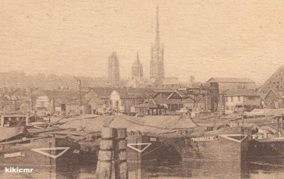 Le conflit de la batellerie - Barrage du cours la Reine dans le port fluvial de Rouen (2) THESSALIE (Copier).jpg (75.18 Kio) Vu 2610 fois Le conflit de la batellerie - Barrage du cours la Reine dans le port fluvial de Rouen (2) THESSALIE (Copier).jpg
