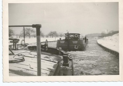 péniches 009.jpg (69.45 Kio) Vu 3428 fois péniches 009.jpg