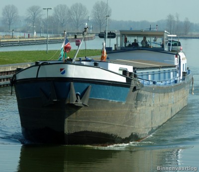 Christiaan-C-1-05-03-2014.jpg (172.12 Kio) Vu 1149 fois Christiaan-C-1-05-03-2014.jpg