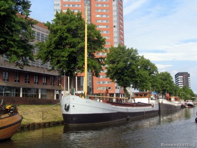 rival-1-05-07-2008.jpg (267.37 Kio) Vu 3560 fois rival-1-05-07-2008.jpg