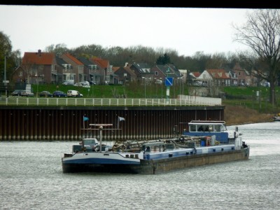 Pasar-1-22-03-2014.JPG (199.61 Kio) Vu 1641 fois Pasar-1-22-03-2014.JPG