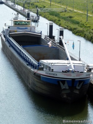 Vertrouwen-2-14-05-2014.jpg