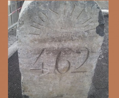 Borne située sur le canal Mons Condé sur Escaut qui n'est plus navigable.jpg (100.69 Kio) Vu 2624 fois Borne située sur le canal Mons Condé sur Escaut qui n'est plus navigable.jpg