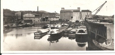 Lyon Vaise la gare d'eau 1936.jpg (361.78 Kio) Vu 925 fois Lyon Vaise la gare d'eau 1936.jpg
