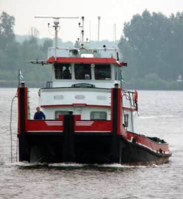 Friendship-4-28-07-2014.JPG (180.54 Kio) Vu 2570 fois Friendship-4-28-07-2014.JPG