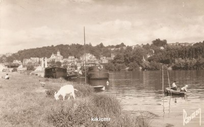 Villeneuve-Saint-Georges - Villeneuve-le-Roi - Péniches à quai (1) (Copier).jpg (72.03 Kio) Vu 3764 fois Villeneuve-Saint-Georges - Villeneuve-le-Roi - Péniches à quai (1) (Copier).jpg