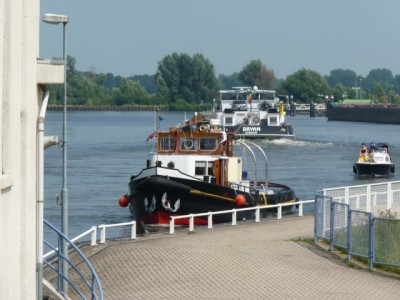 1-a4eb2a768d546fd3d420c6574c3f30c4.jpg (79.92 Kio) Vu 1246 fois 1-a4eb2a768d546fd3d420c6574c3f30c4.jpg