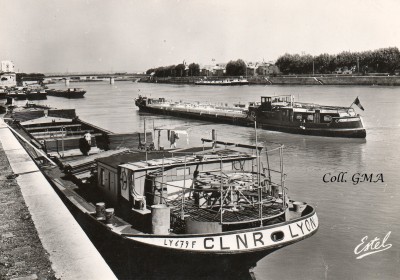 arles-adour+cerf-CP-estel-44906.jpg (727.11 Kio) Vu 4121 fois arles-adour+cerf-CP-estel-44906.jpg