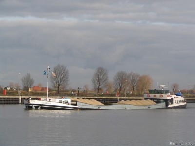 dei-gratia-1-17-11-2008.jpg (129.79 Kio) Vu 1646 fois dei-gratia-1-17-11-2008.jpg