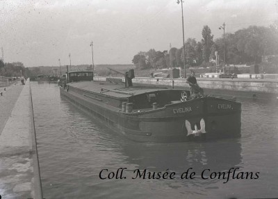 Evelina-av@mus-conflans.jpg