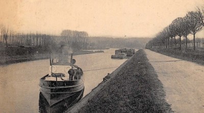 Remorqueur Civil (SRBR).jpg (166.96 Kio) Vu 1415 fois Remorqueur Civil (SRBR).jpg